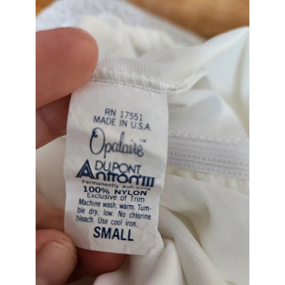 80s/90s White‎ Nylon Maxi Slip - Picture 5 of 6